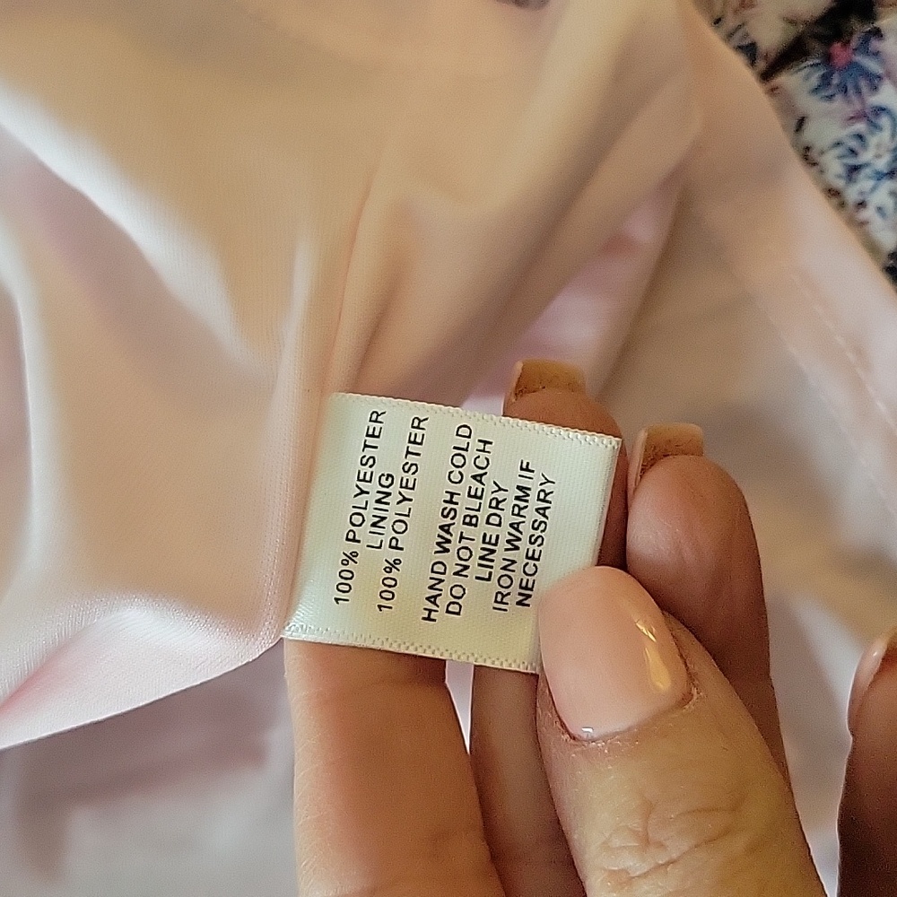 VADA WINTER COTTAGECORE RUFFLED DRESS - Picture 11 of 11